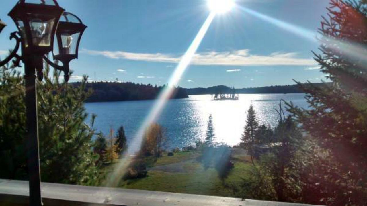 Dunlop Lake Lodge Elliot Lake Екстер'єр фото